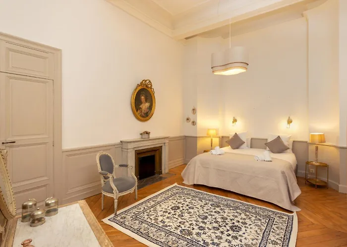 Apartment L'ecrin De Varenca *